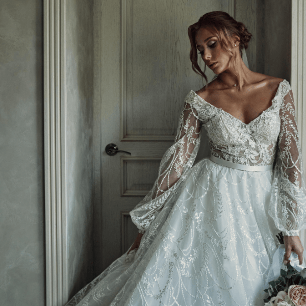 "Navigating the Wedding Dress Journey: A Step-by-Step Guide to Sample Shopping  NKIN