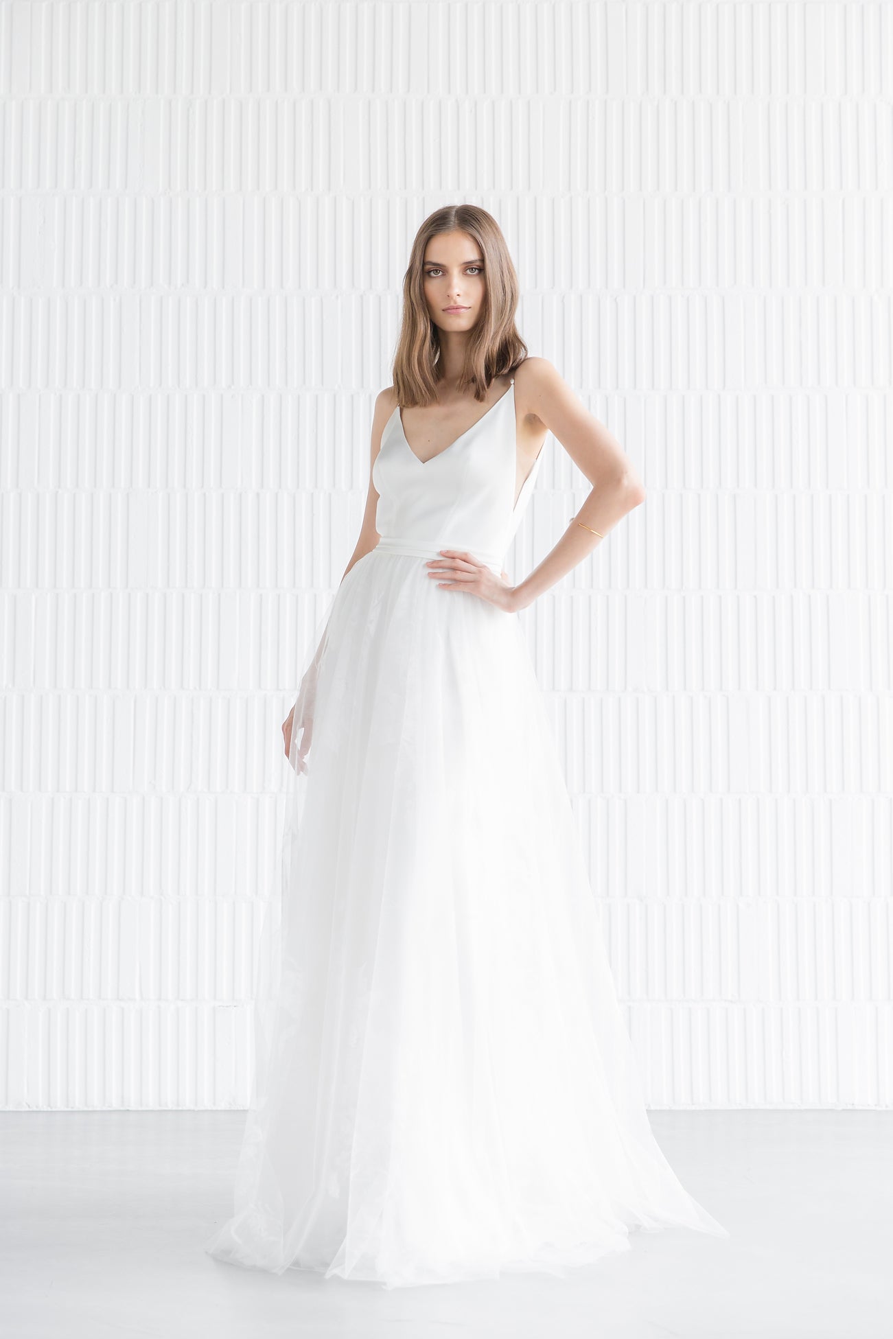 Simone Overskirt by Divine Atelier (Size 12)