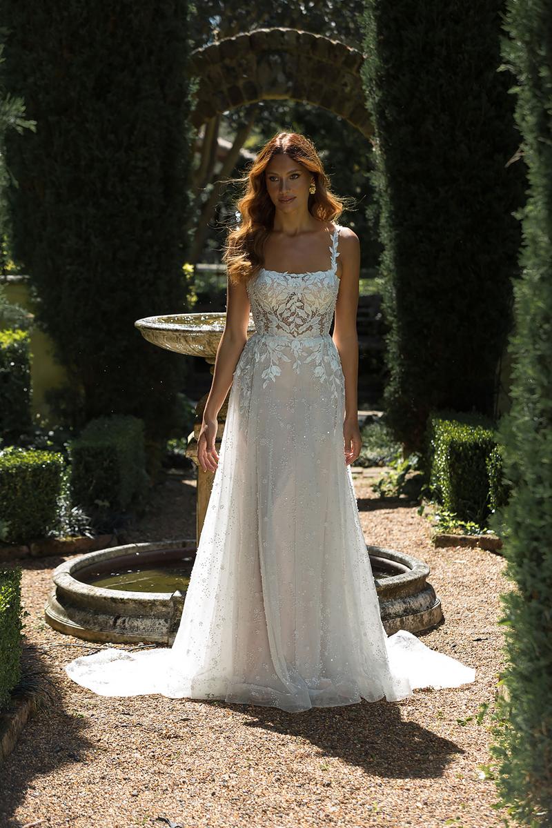 Perle by Madi Lane (Size 22)
