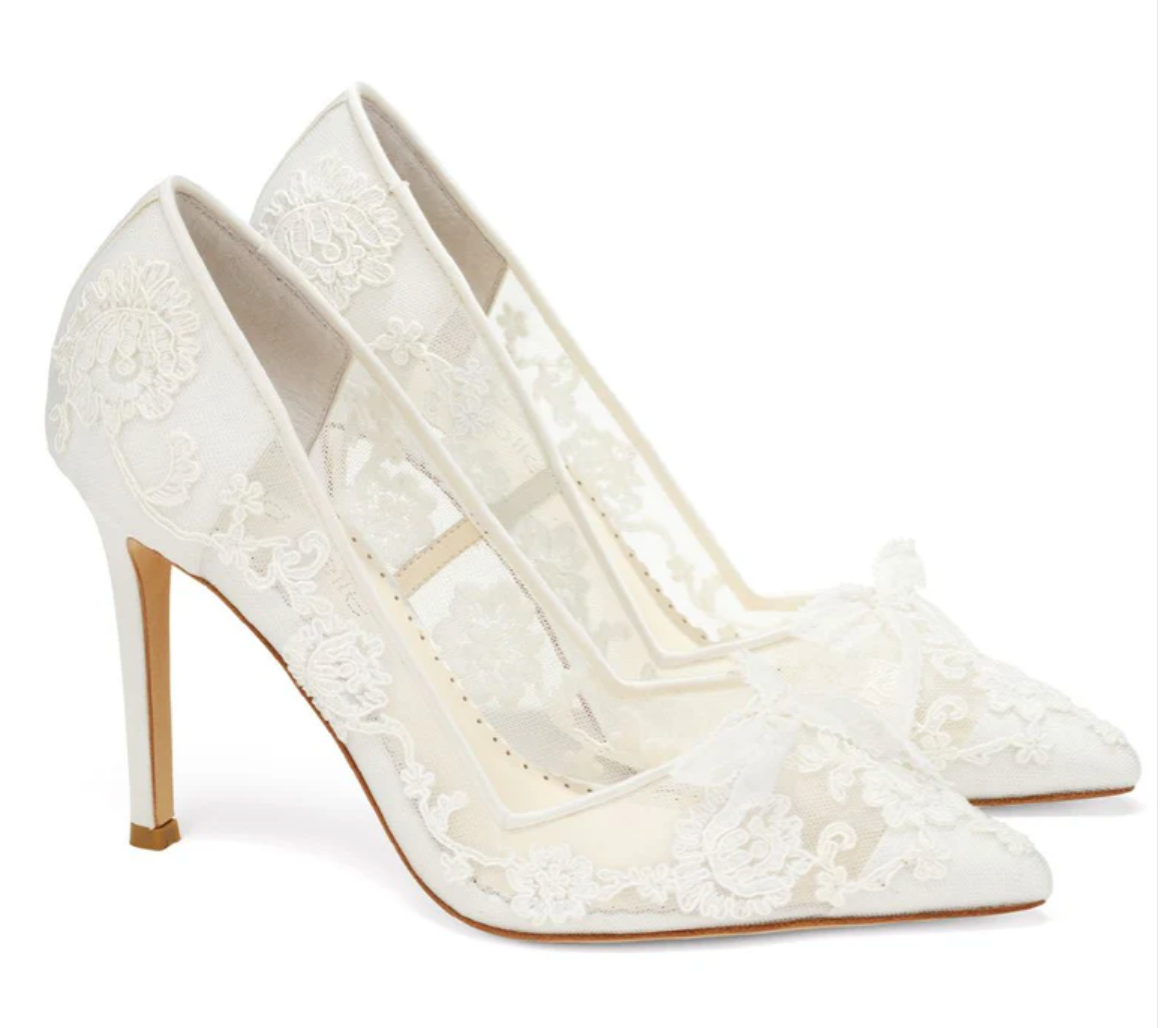 SAMPLE SHOES - Sophia by Bella Belle (Size 8.5)