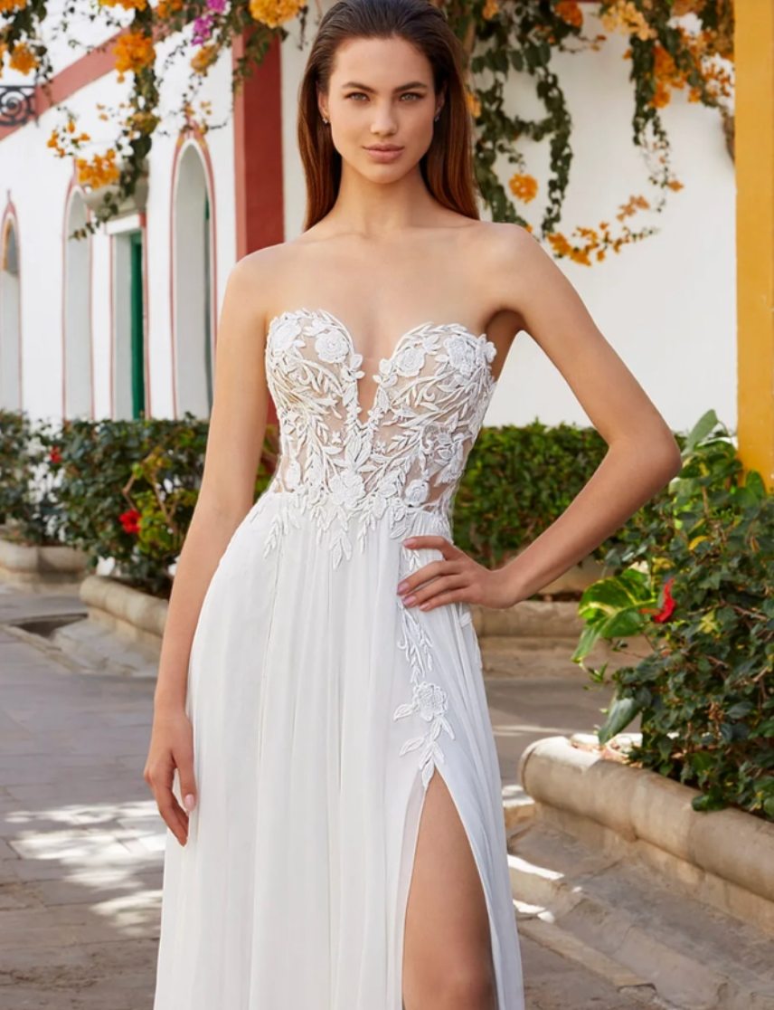 Bethenny by Love by Enzoani (Size 10)