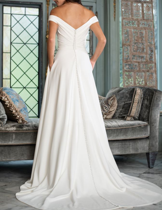 Marisol by Theia size 12 - full body back view.