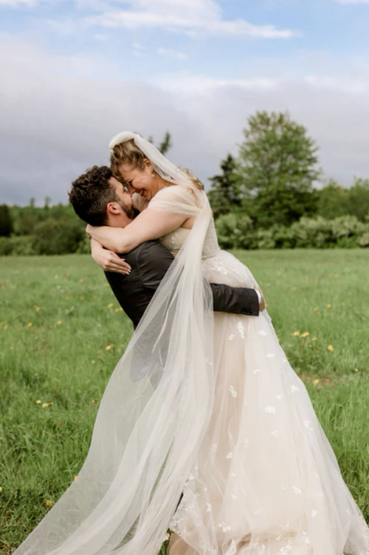 Real Bride, Katie
