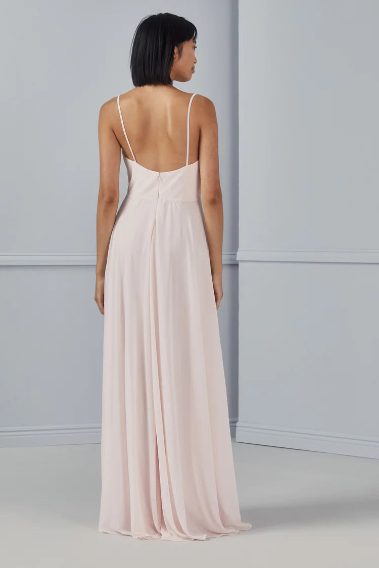 Full body back view of Sorella Vita GB175F