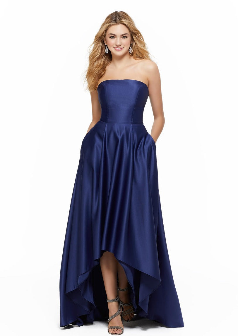 Full body front view of Morilee 21644