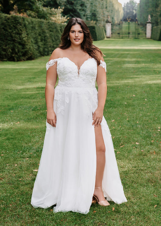 3500 by Allure Romance