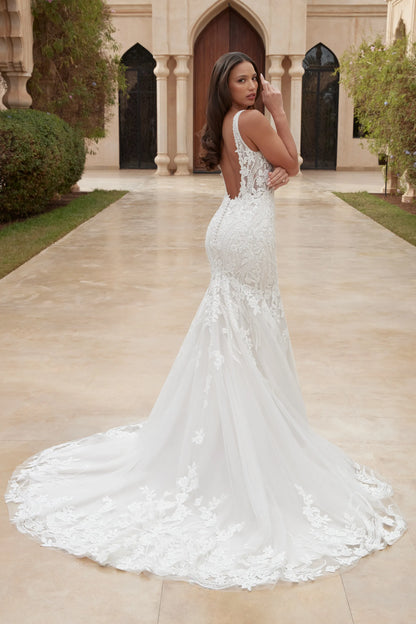 44426LND by Sincerity Bridal (Size 14)