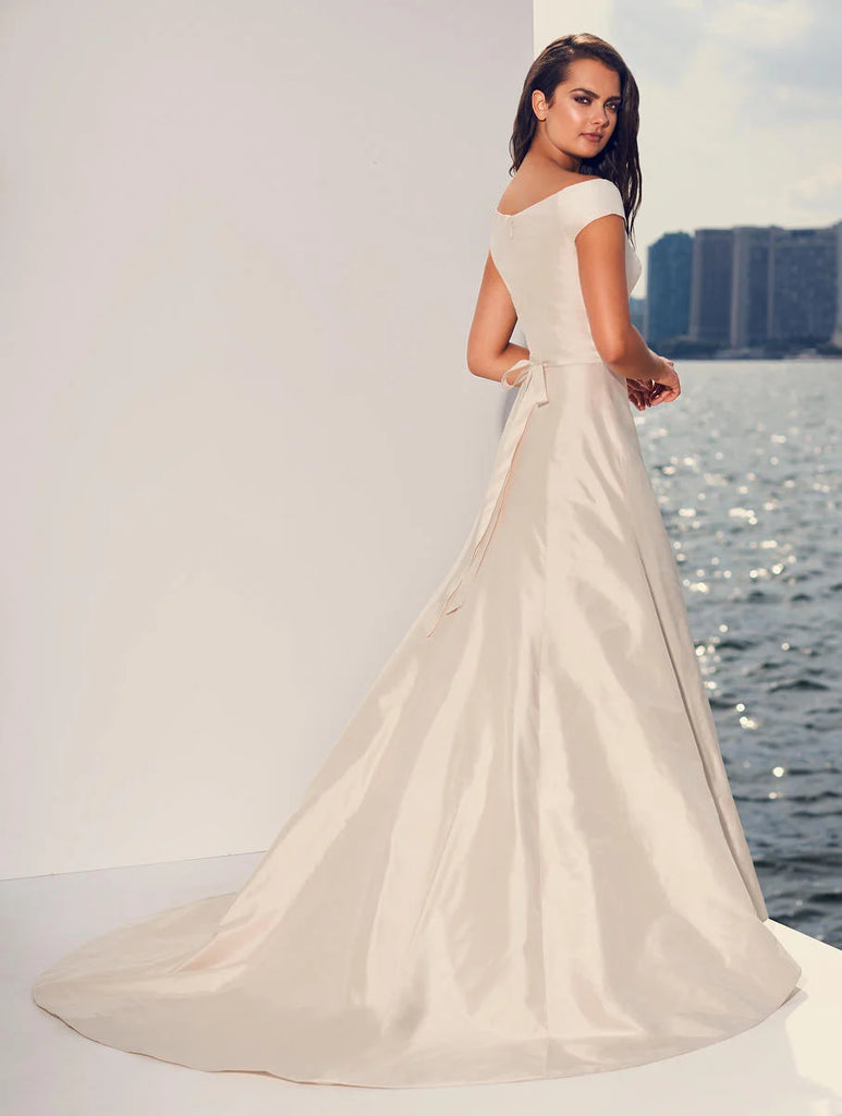 Full body back view of 4839 by Paloma Blanca