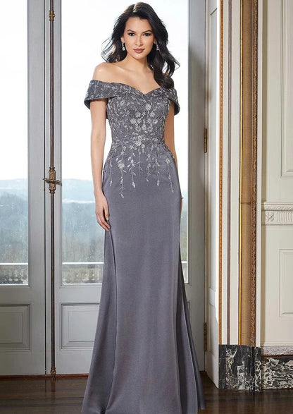 Full body front view of MGNY 72615 - Charcoal