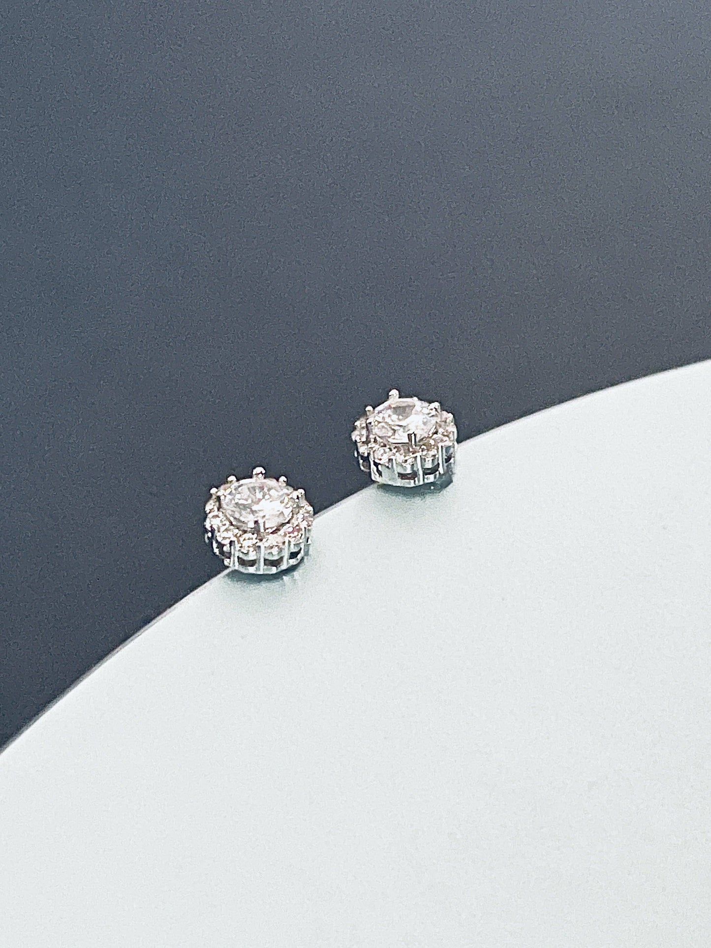 Bridesmaid earrings in silver