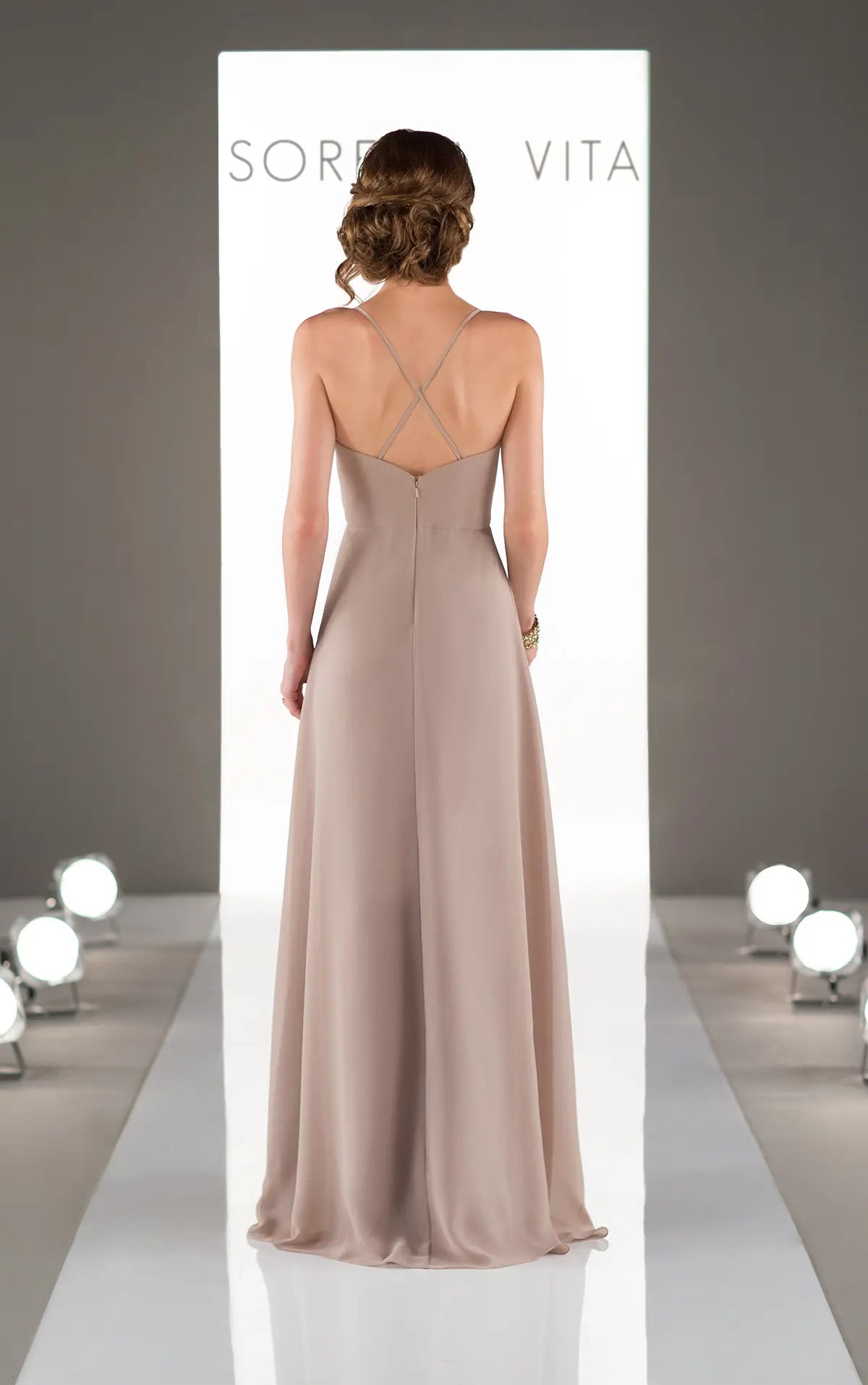 Full body back view of Sorella Vita - 8798