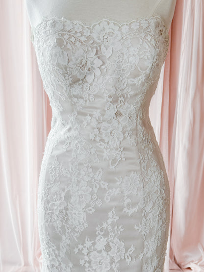 9117 by Allure (Size 14)