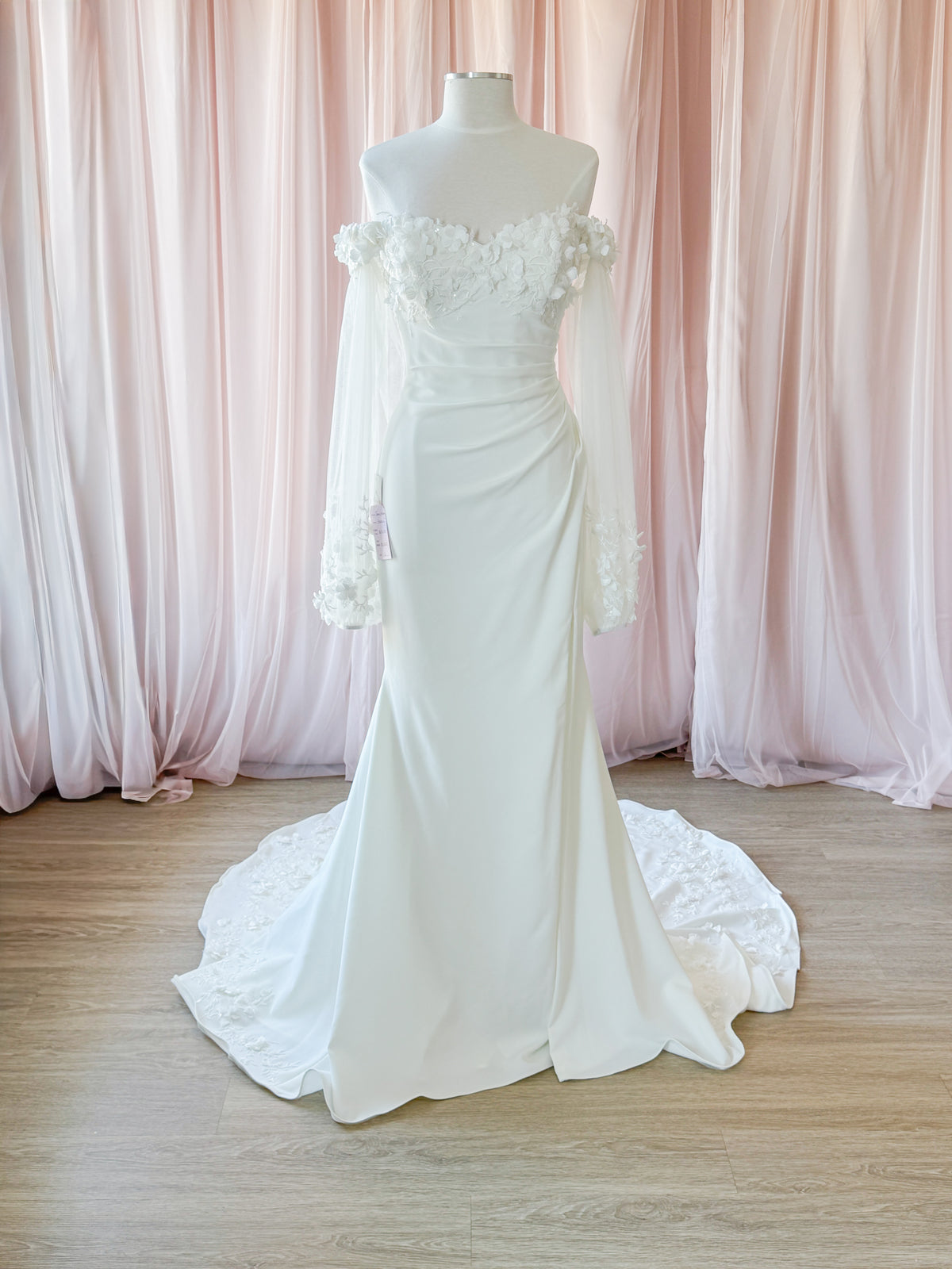 Alessia by Jimme Huang (Size 12 & 20)
