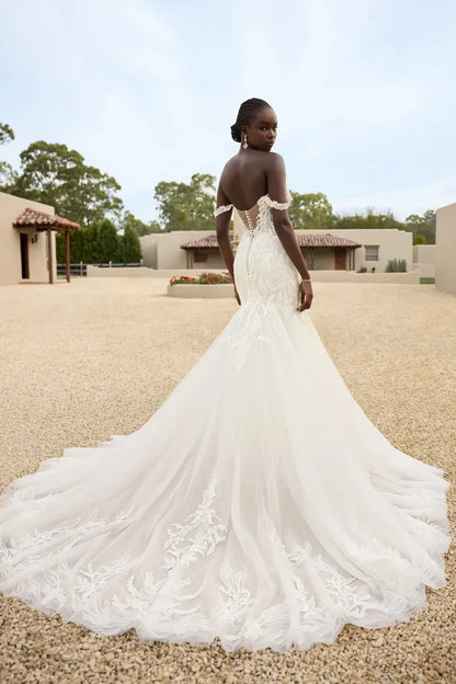 Layla by Sophia Tolli (Size 18)