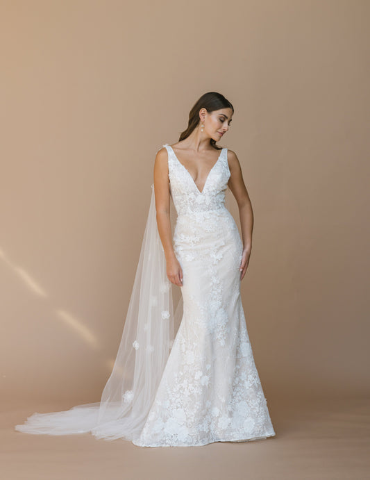 Oscar by Lis Simon (Size 12)