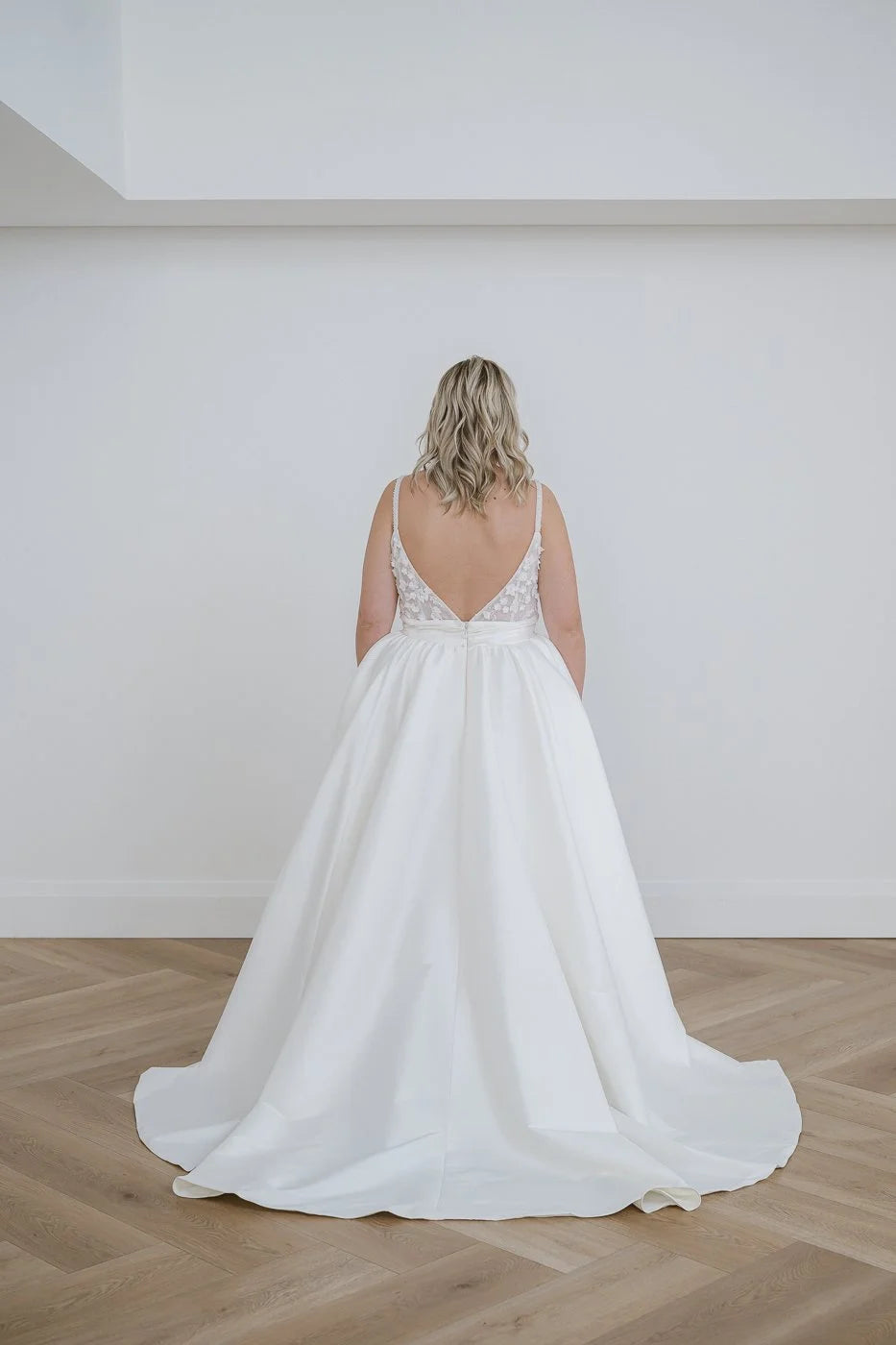 Renee by Lis Simon (Size 12 & 20)