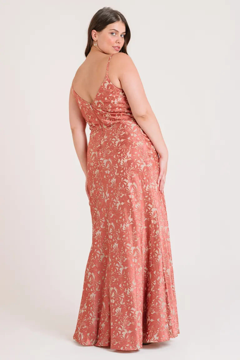 Full body back view of Jenny Yoo - Dahlia