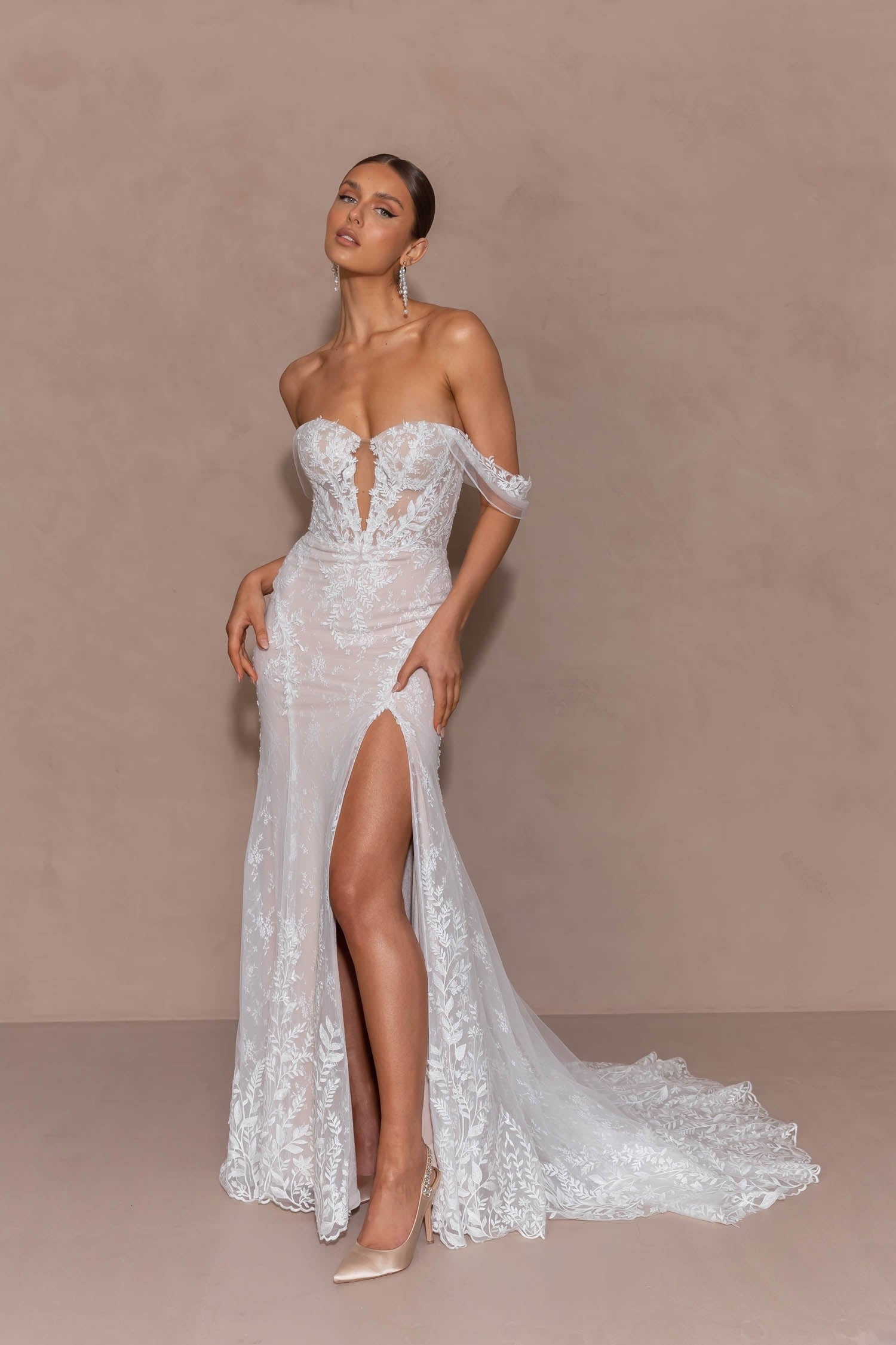 Full body front view of Ebony by Evie Young 