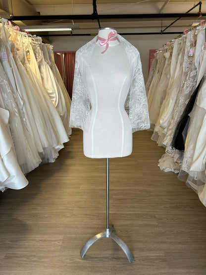 Full Lace & Applique Veil - Elbow