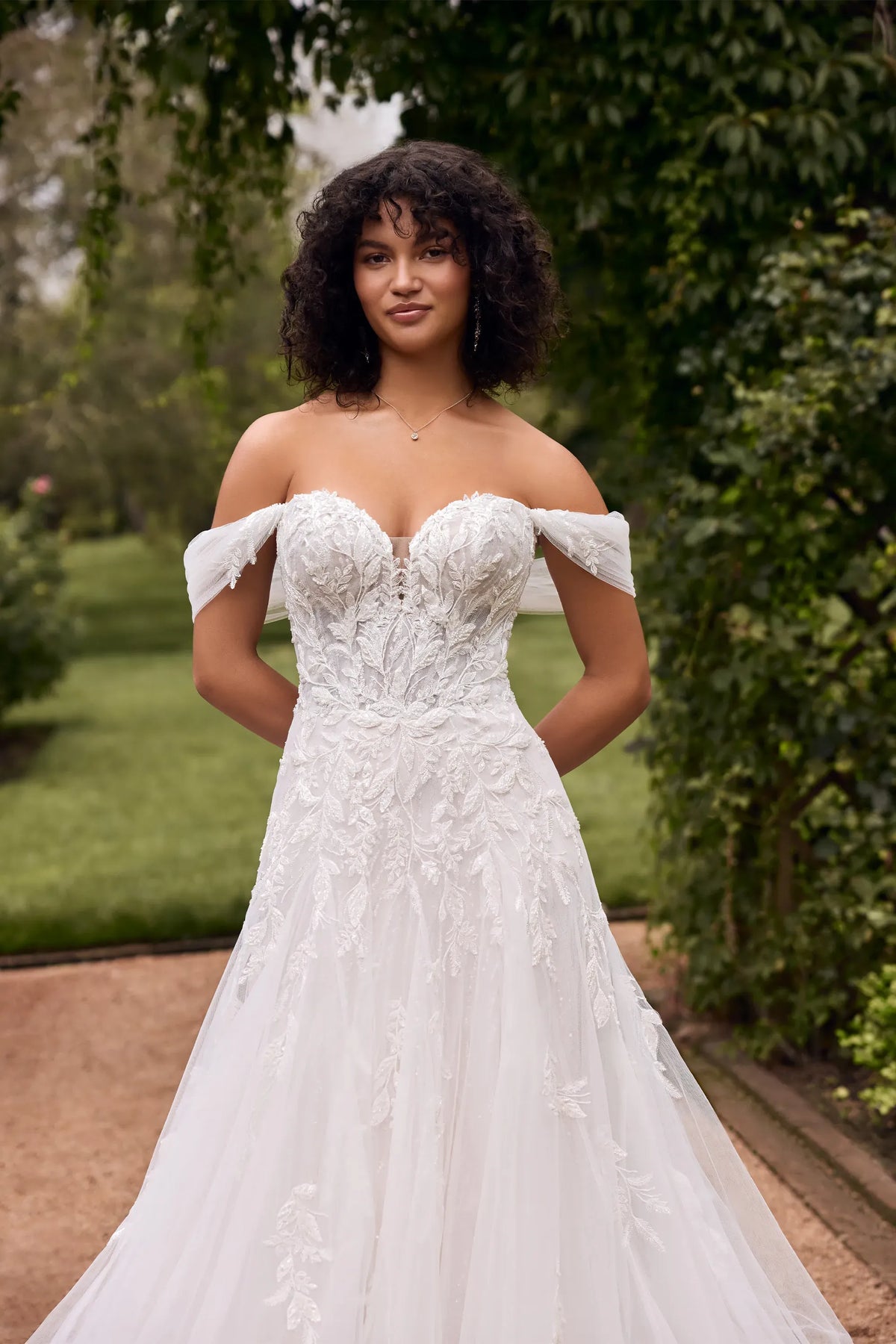 Gueniver by Sophia Tolli (Size 10)