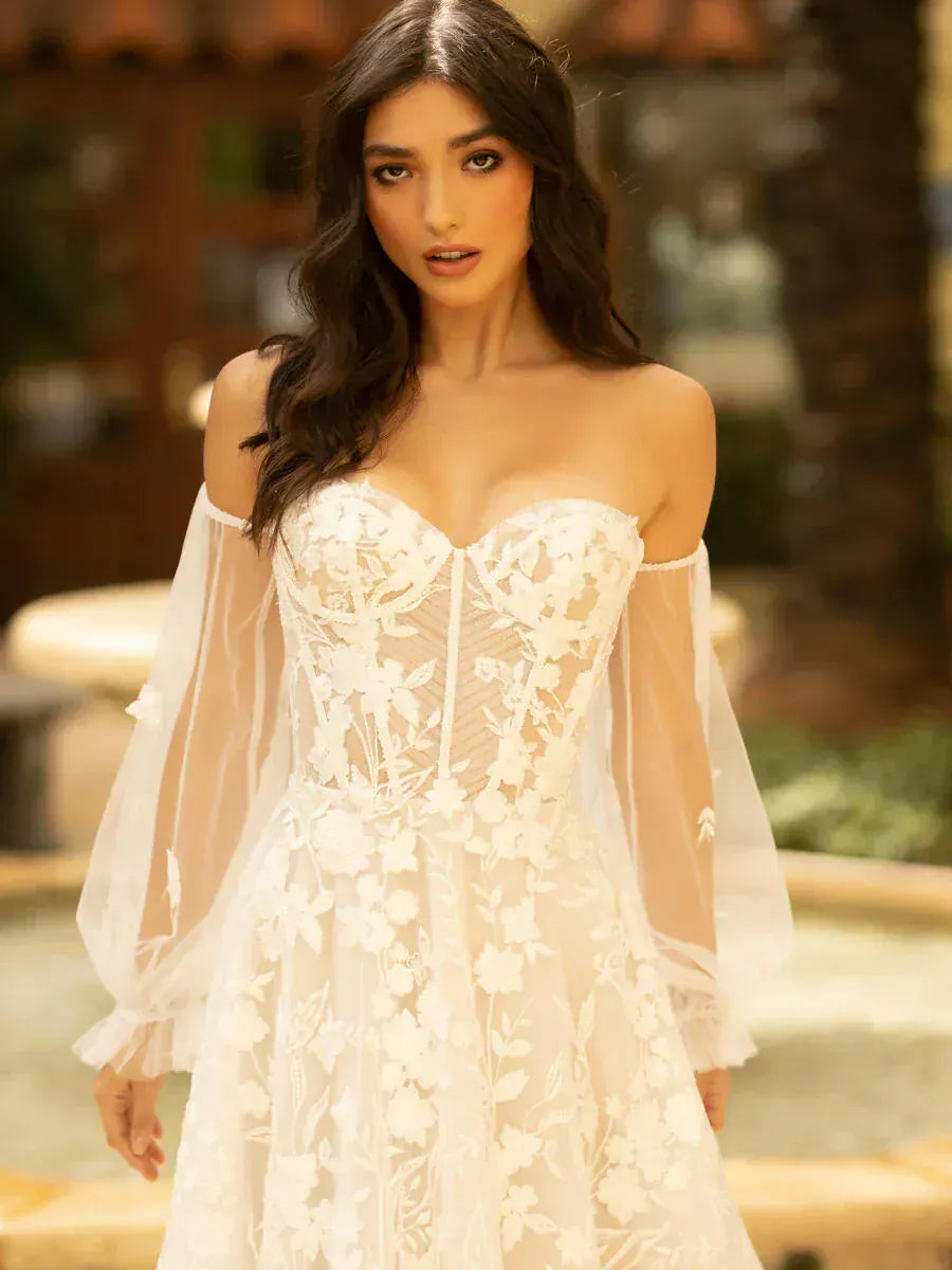 Noelia by Jimme Huang (Size 12)
