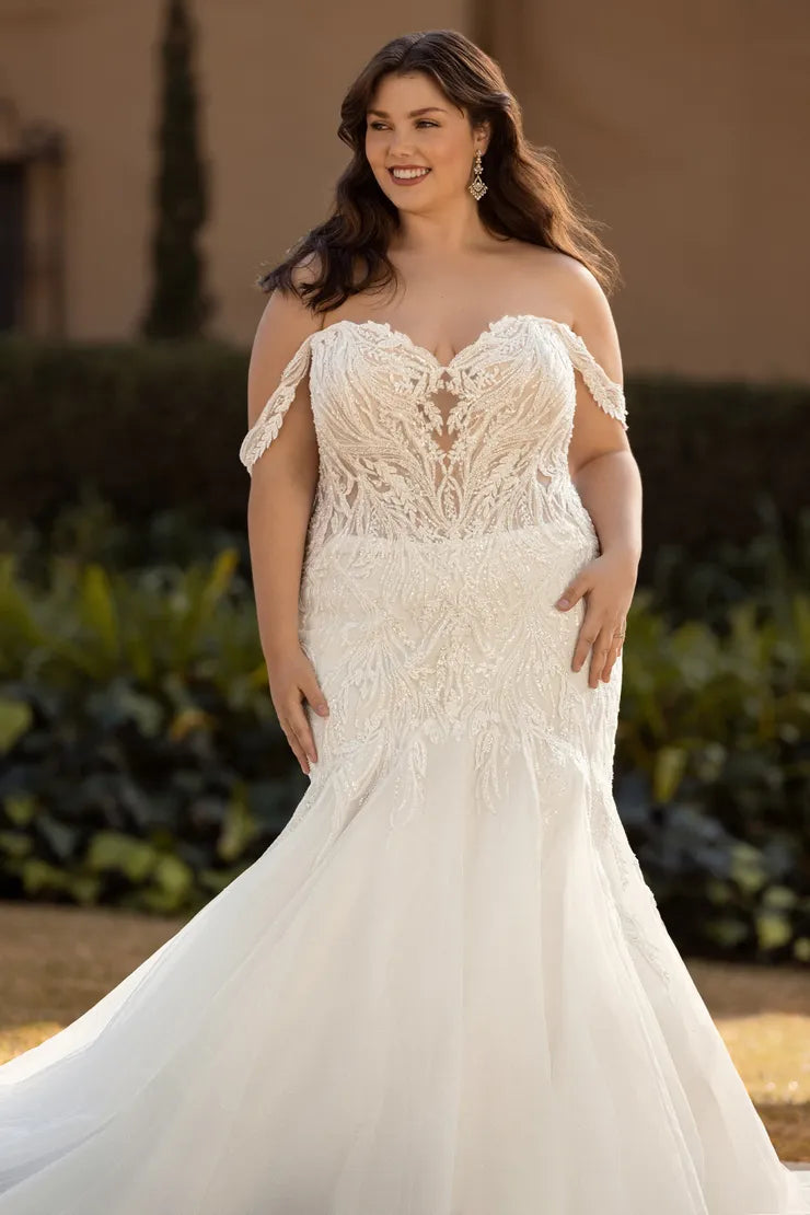 Layla by Sophia Tolli (Size 18)