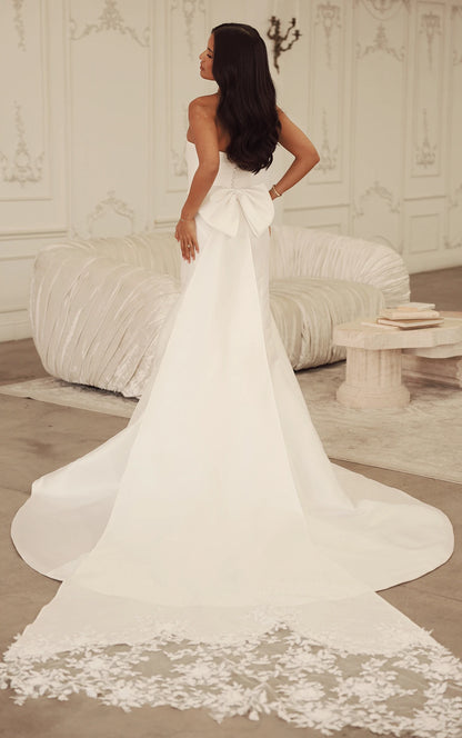 ML1901 by Martina Liana (Size 16)