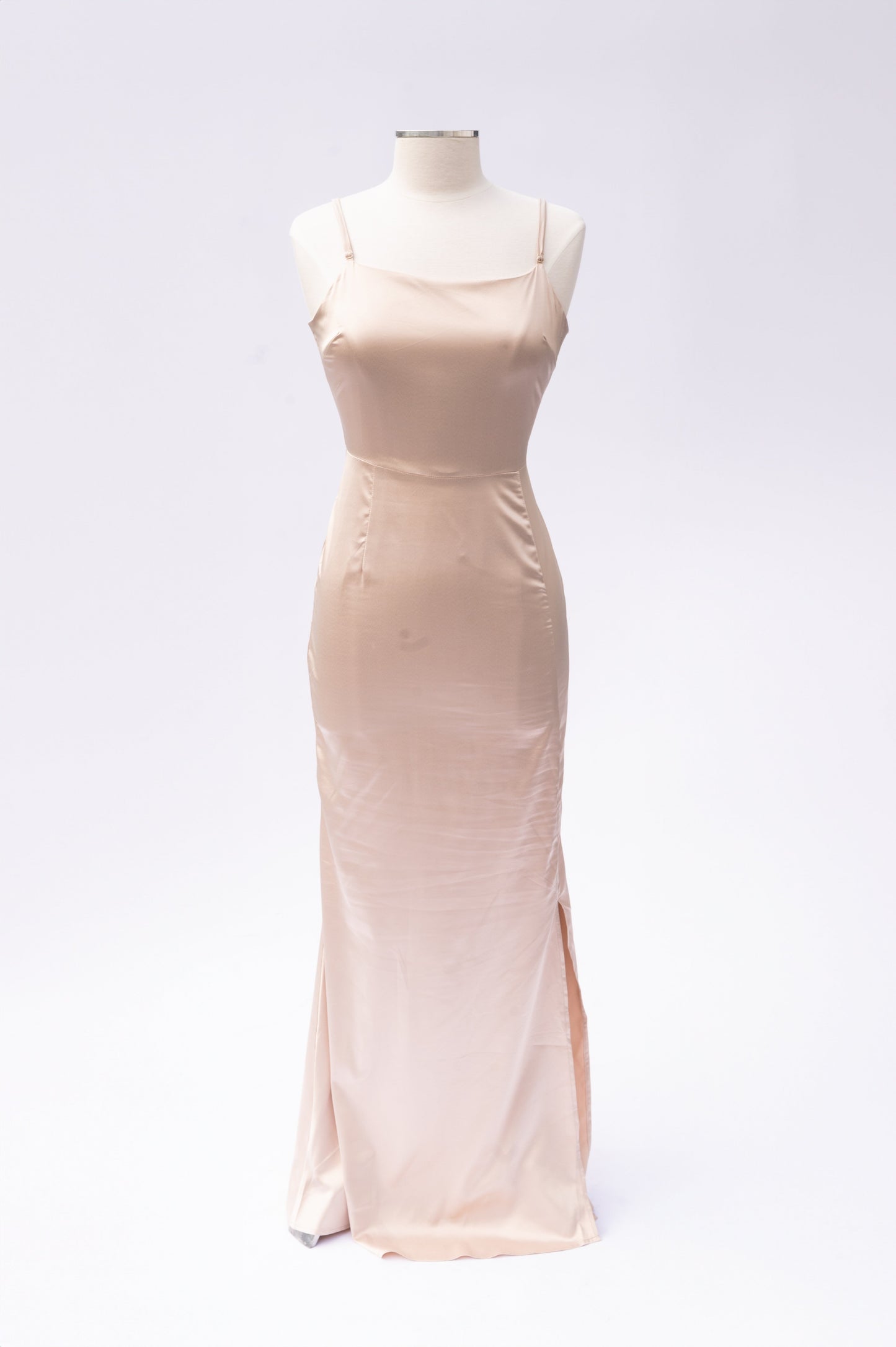 Full body front view of Rachel Joy - Gia