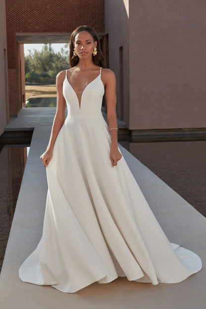 Merrick by Justin Alexander (Size 10)