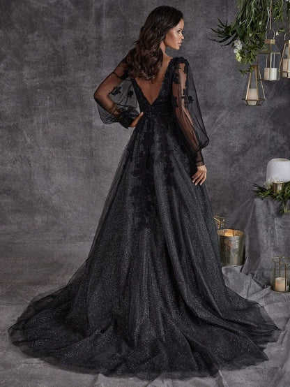 You're bold. You've got a vibe. You're destined for a whimsical lace tulle wedding dress, Alexandria, made for dreamy backdrops and magical lighting.&nbsp;