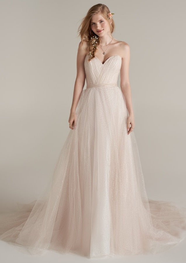 Full body front view of Florie by Rebecca Ingram