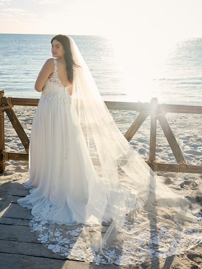 Maeve by Rebecca Ingram (Size 18)