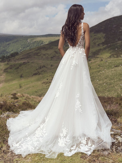 Full body back view of Matilda by Rebecca Ingram