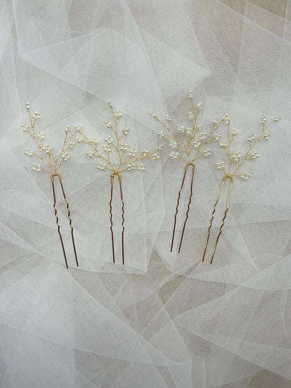 Gold Floral Beaded Hair Pin