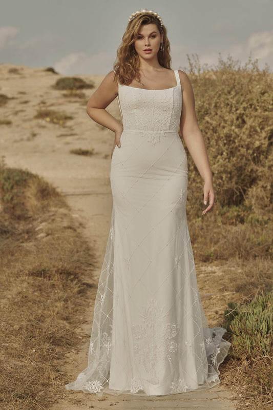 Kali by Rish Bridal (Size 8)