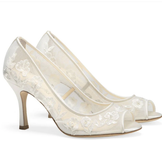 SAMPLE SHOES - Emily by Bella Belle (Size 9)