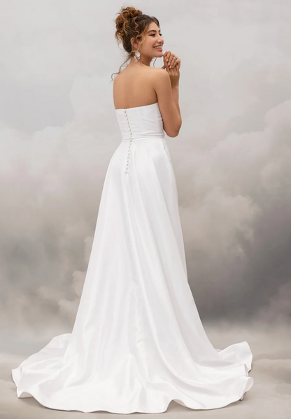 Noah Gown by Catherine Deane (Size 10)