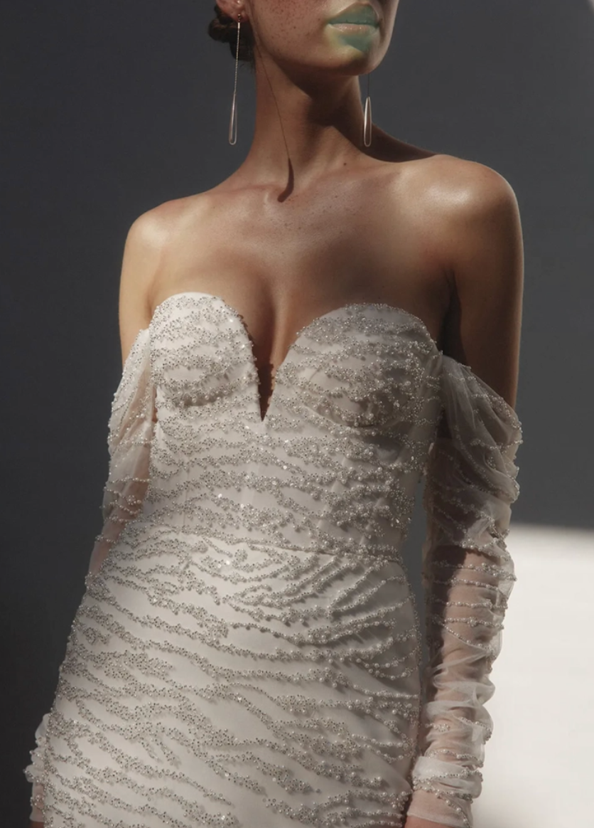 Alocasia by Aleena Lena (Size 10)