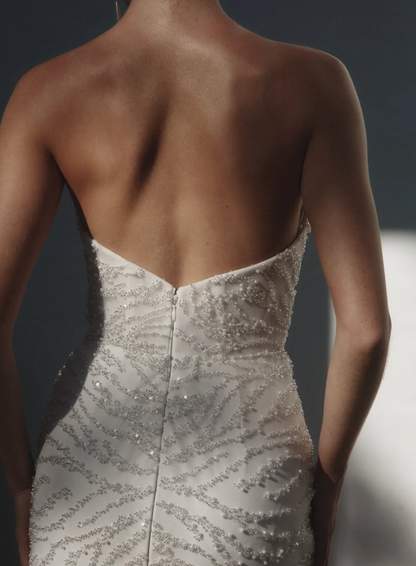 Alocasia by Aleena Lena (Size 10)