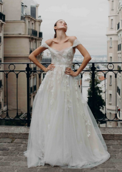 Ivy by Aleena Lena (Size 10)