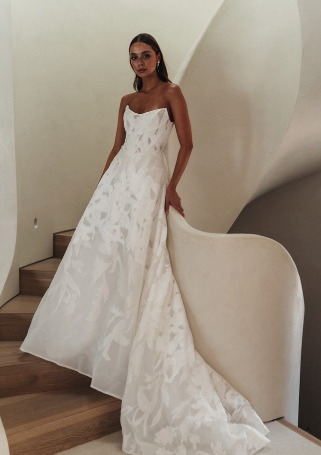 Gloriosa by Aleena Lena (Size 12)