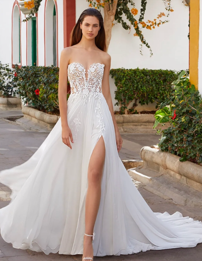 Bethenny by Love by Enzoani (Size 10)