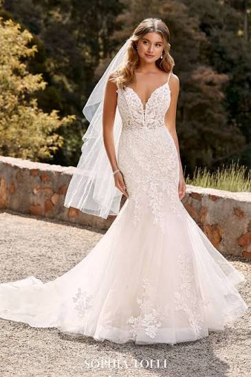 Skylar by Sophia Tolli (Size 16)