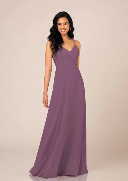 Full body front view of Sorella Vita 9494