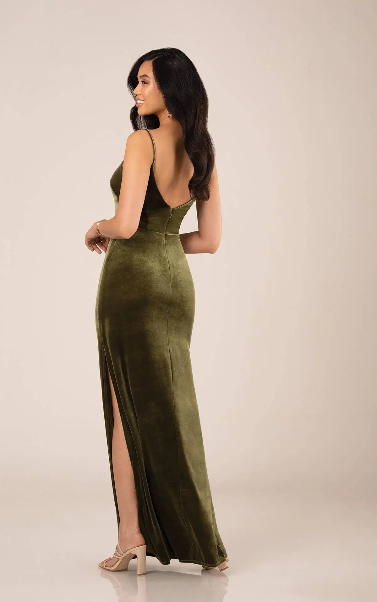 Full body back view of Sorella Vita 9662 