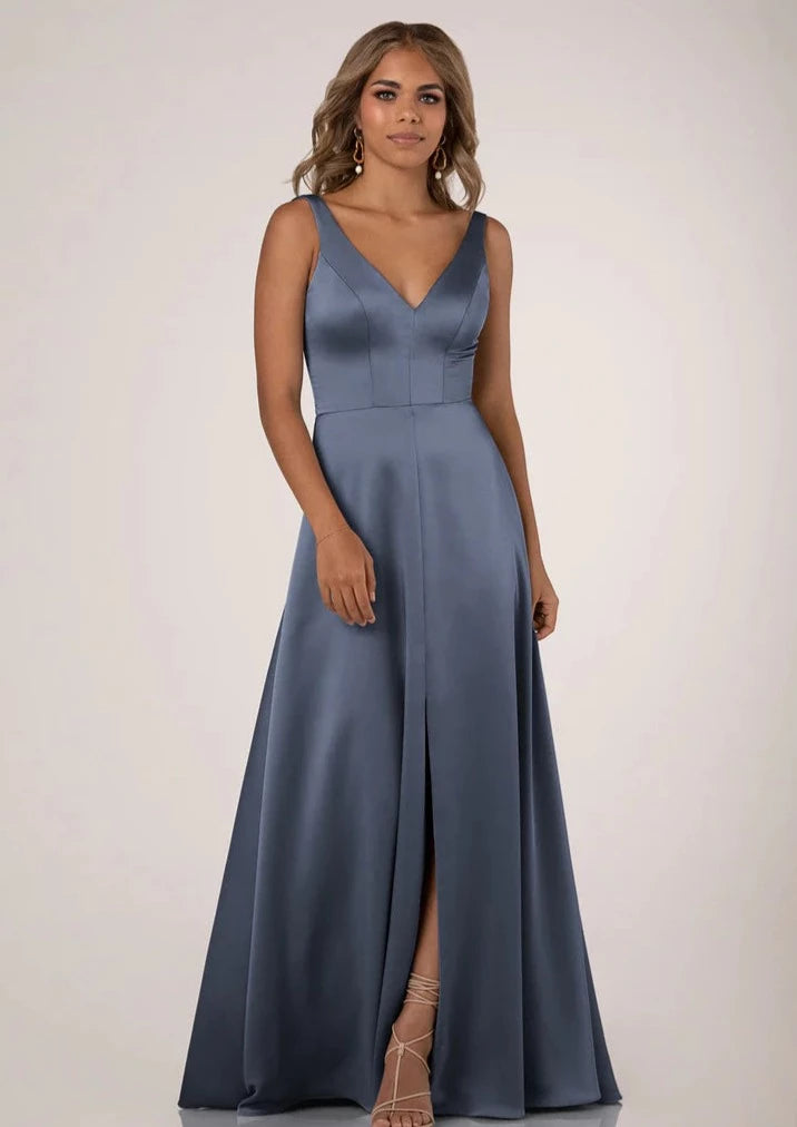 Full body front view of Sorella Vita 9536