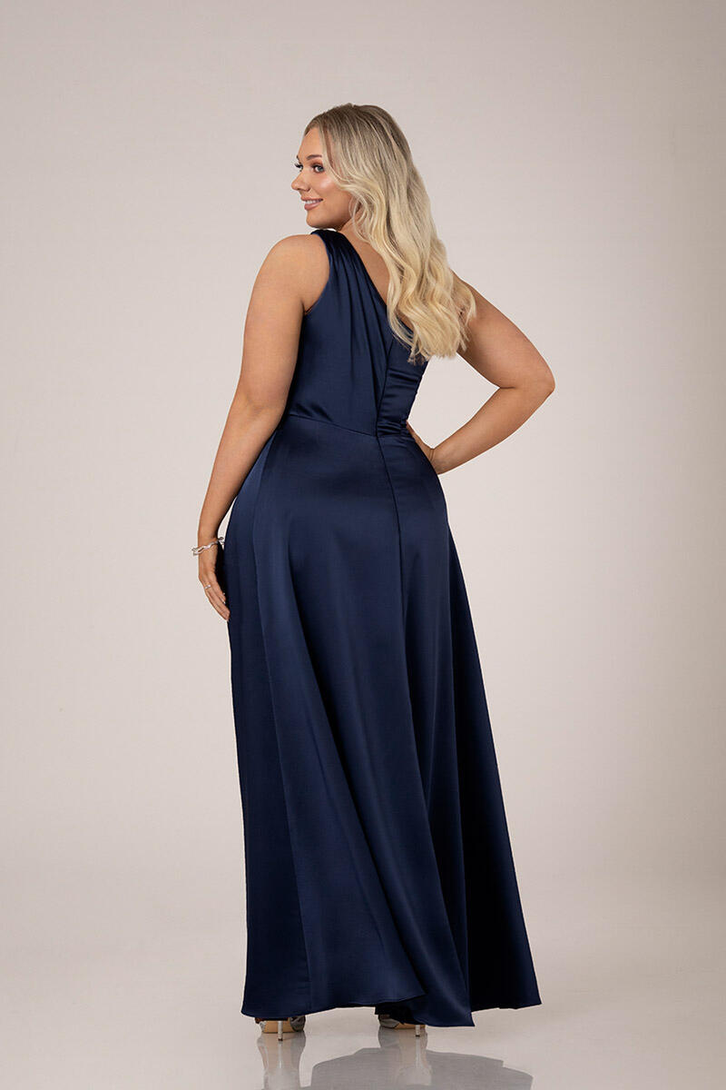 Full body back view of Sorella Vita 9512