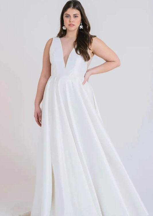 Full body front view of Spencer by Jenny Yoo 