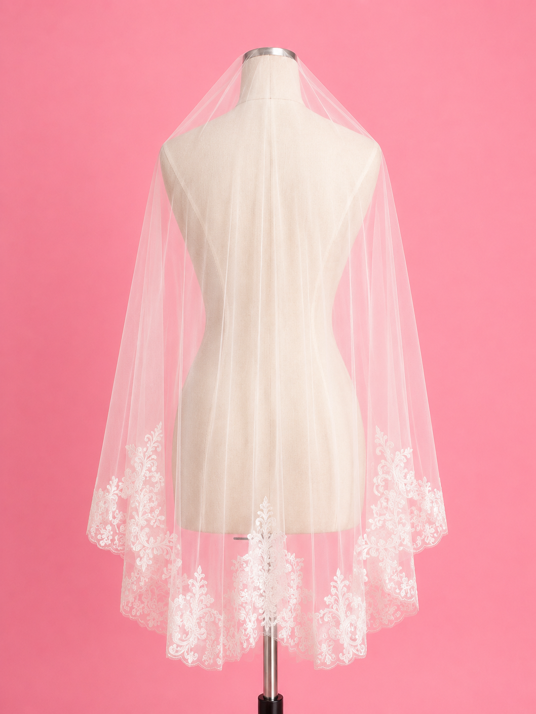 Tuscany Marie Veil - Fingertip Length