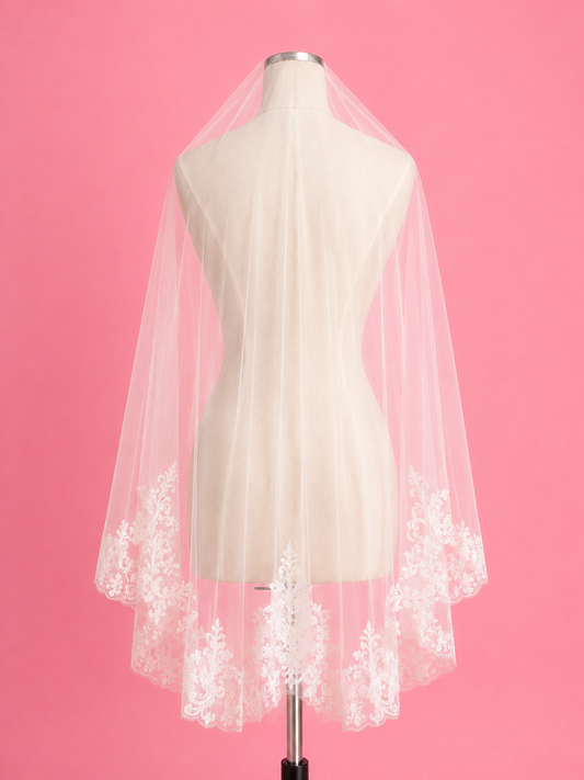 Tuscany Marie Veil - Fingertip Length